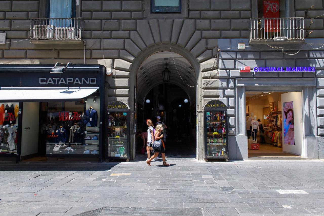 Grandapartments Via Toledo Napoli Bagian luar foto